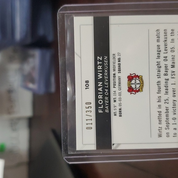 Florian Wirtz 2022 Topps Finest Refractor #11/350 Numbered Card - Picture 5 of 6